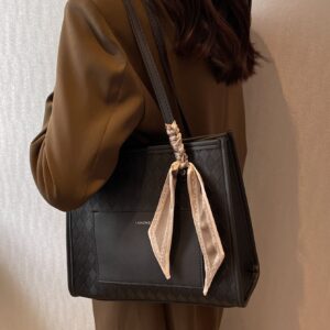 ⁦Twilly Scarf Decor Shoulder Tote Bag⁩ - الصورة ⁦3⁩