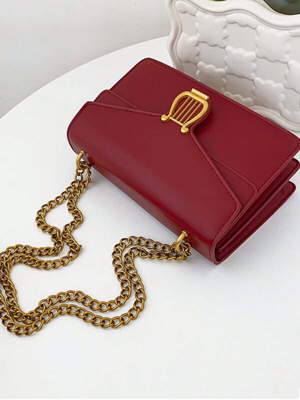Minimalist Flap Chain Square Bag Solid Color Fashion Style