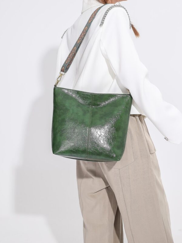 ⁦Vintage Large Capacity Wide Shoulder Strap Crossbody Bag⁩ - الصورة ⁦7⁩